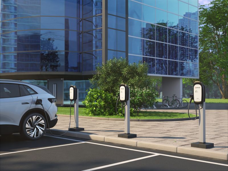 Enphase HCS-60 EV with COSMOS 02.jpg
